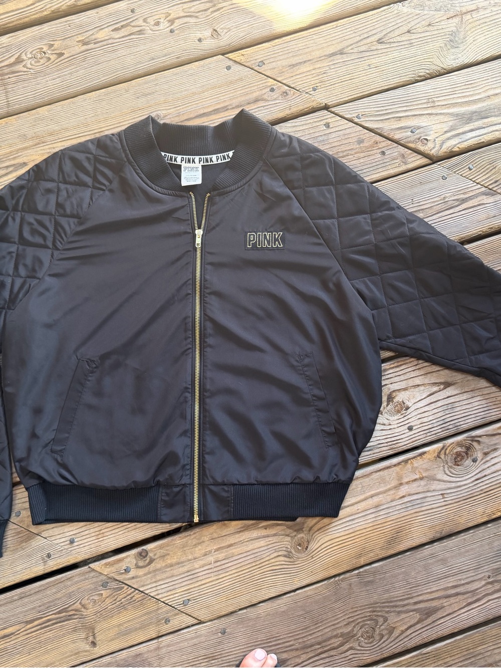 PINK Victoria’s Secret Black Quilted Bomber Jacket Gold Logo Size Large - Picture 1 of 5